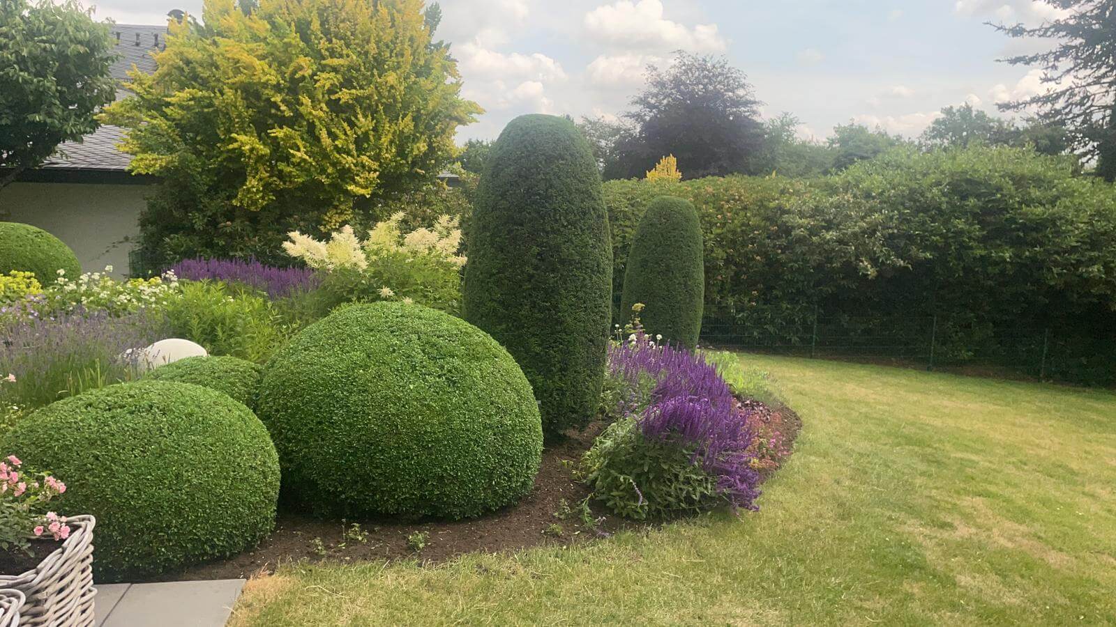 Zhuta Gartenbau Referenz 22